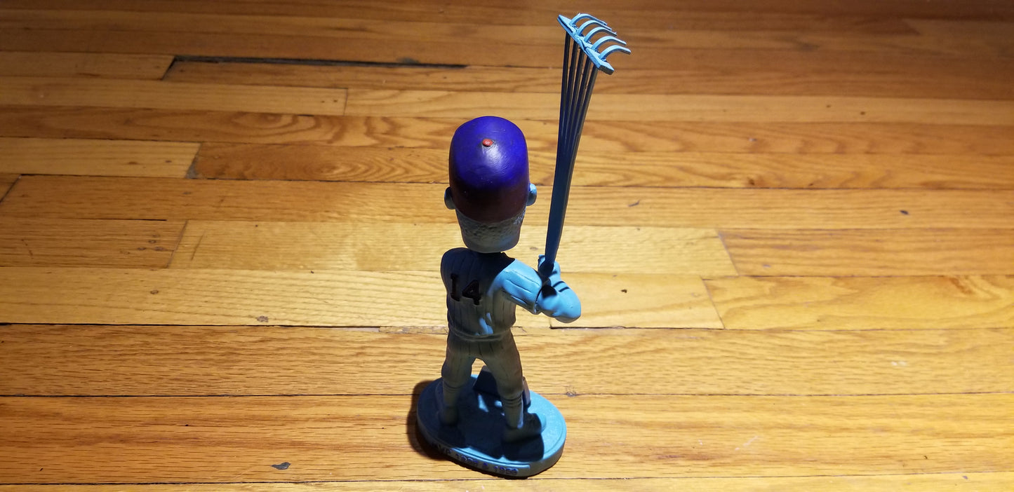 Baseball card art by Matthew Lee Rosen (aka Matthew Rosen) - Ernie Banks "Raking" Bobblehead